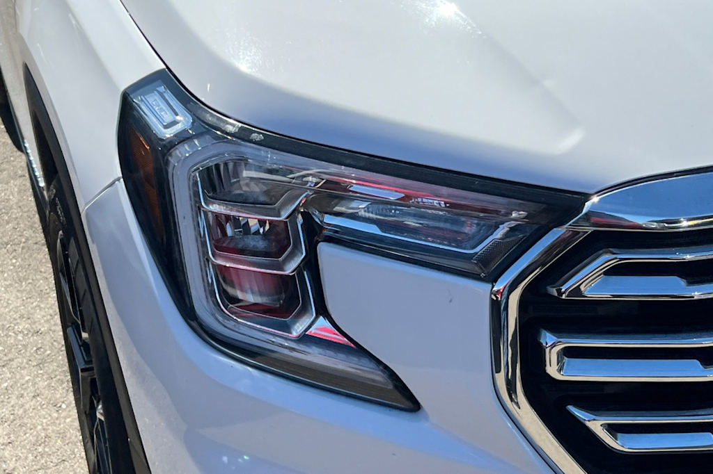 Thumbnail: 2022 GMC Terrain - 15
