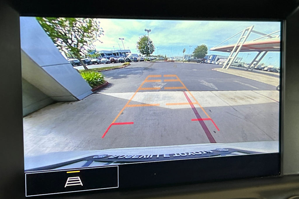 Thumbnail: 2022 GMC Terrain - 25