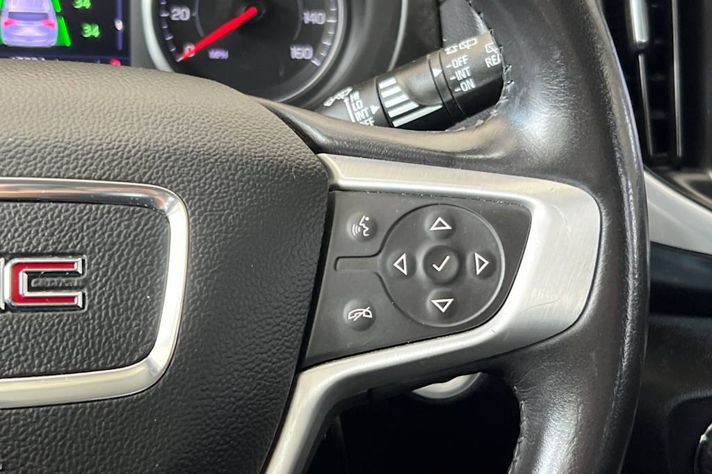 Thumbnail: 2022 GMC Terrain - 31
