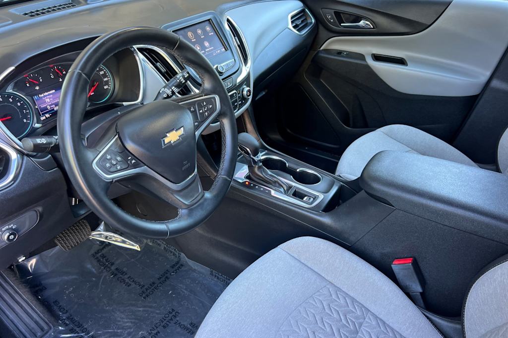 Thumbnail: 2023 Chevrolet Equinox - 9