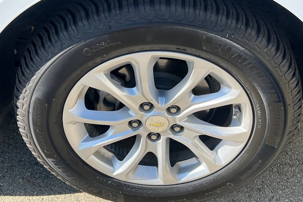 Thumbnail: 2018 Chevrolet Equinox - 22