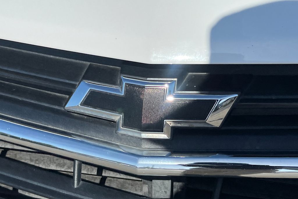 Thumbnail: 2018 Chevrolet Equinox - 14