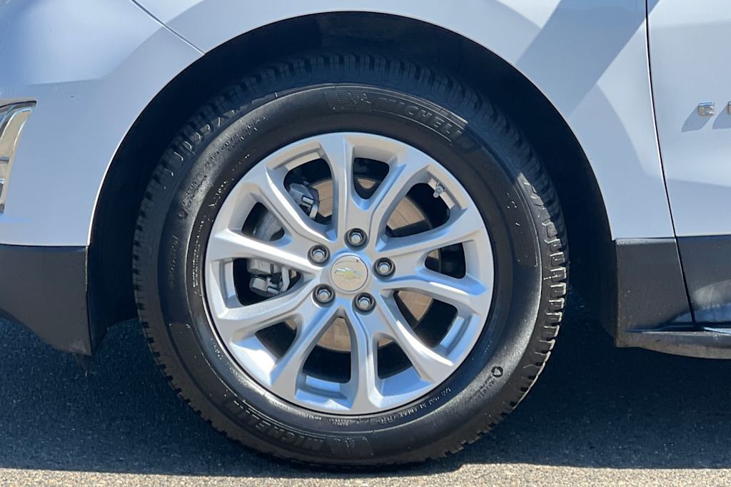 Thumbnail: 2018 Chevrolet Equinox - 8