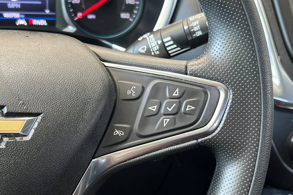 Thumbnail: 2021 Chevrolet Equinox - 30