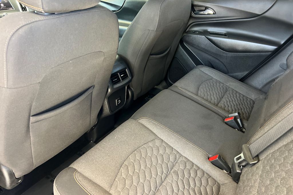 Thumbnail: 2021 Chevrolet Equinox - 10