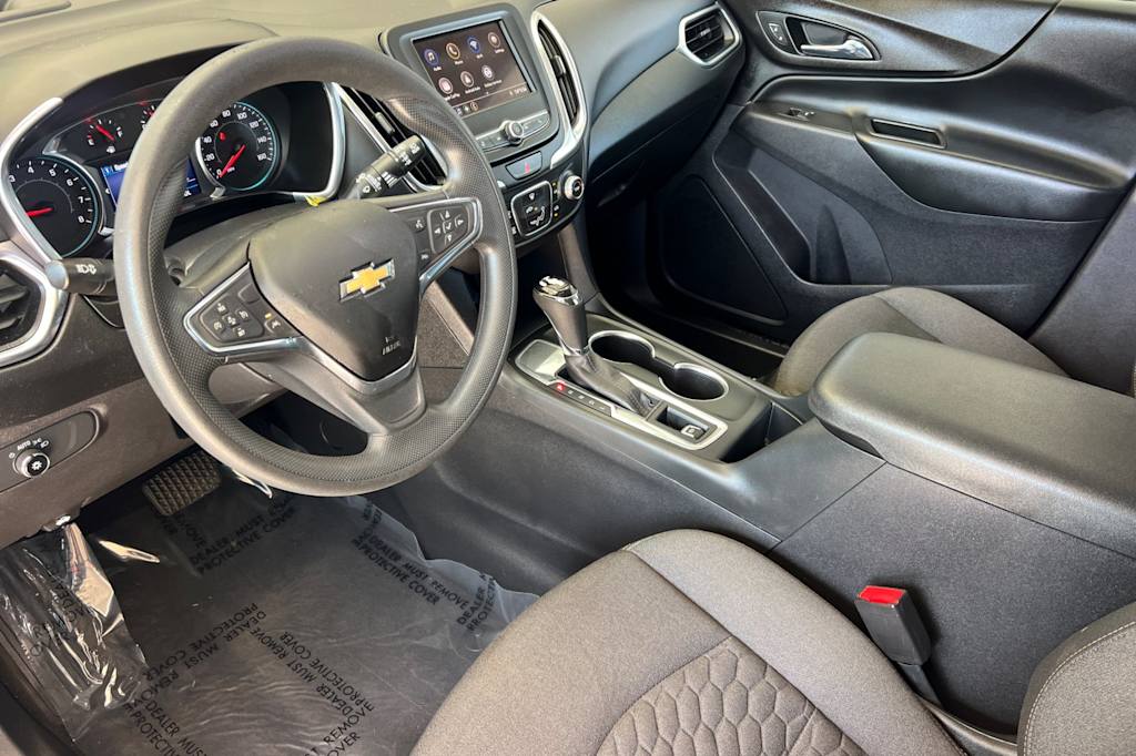 Thumbnail: 2021 Chevrolet Equinox - 8