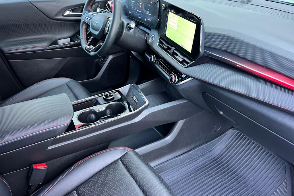 Thumbnail: 2025 Chevrolet Equinox - 13