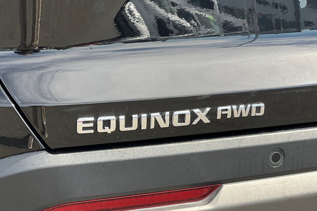 Thumbnail: 2025 Chevrolet Equinox - 32