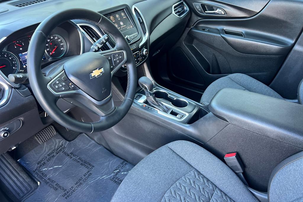 Thumbnail: 2023 Chevrolet Equinox - 8
