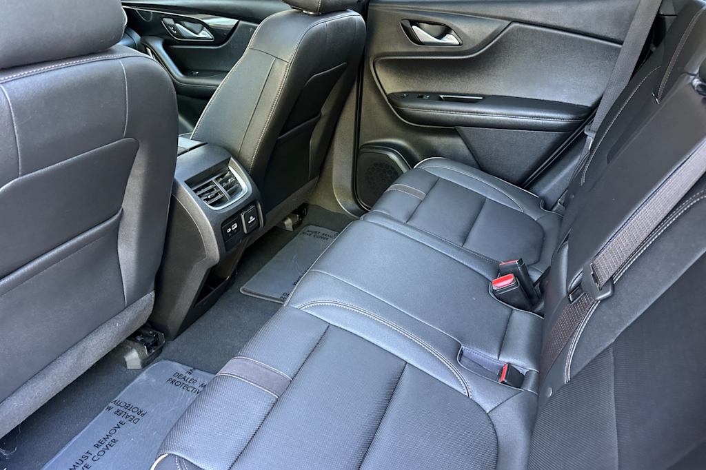 Thumbnail: 2022 Chevrolet Blazer - 12