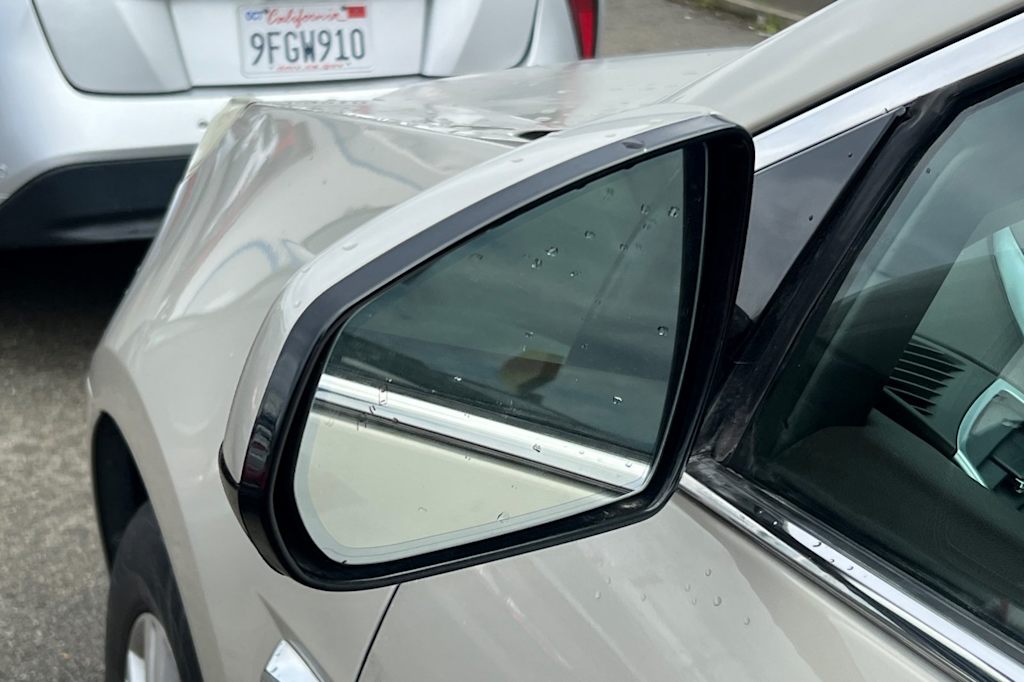 Thumbnail: 2015 Cadillac SRX - 22