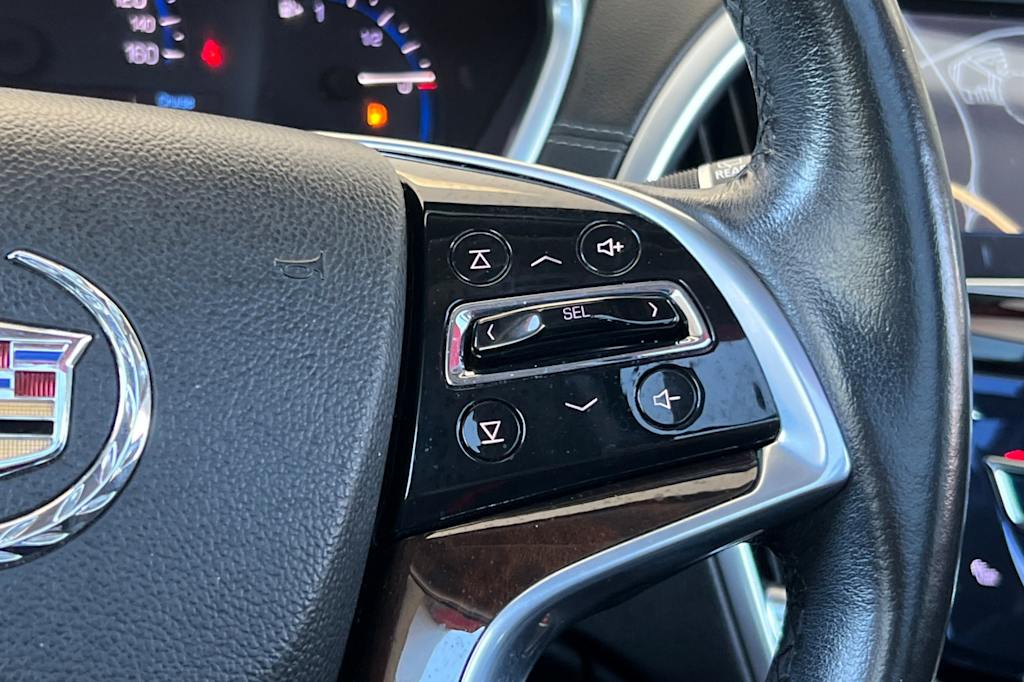 Thumbnail: 2016 Cadillac SRX - 32
