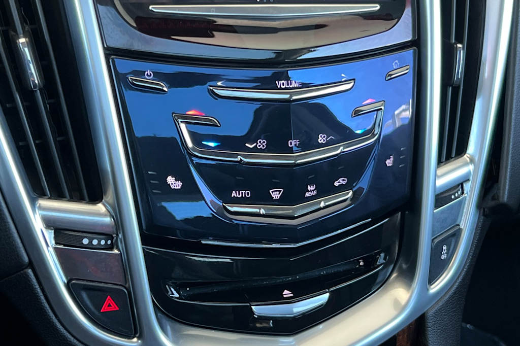 Thumbnail: 2016 Cadillac SRX - 28