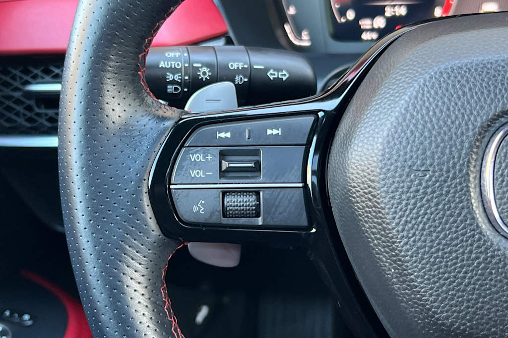 Thumbnail: 2025 Acura ADX - 28