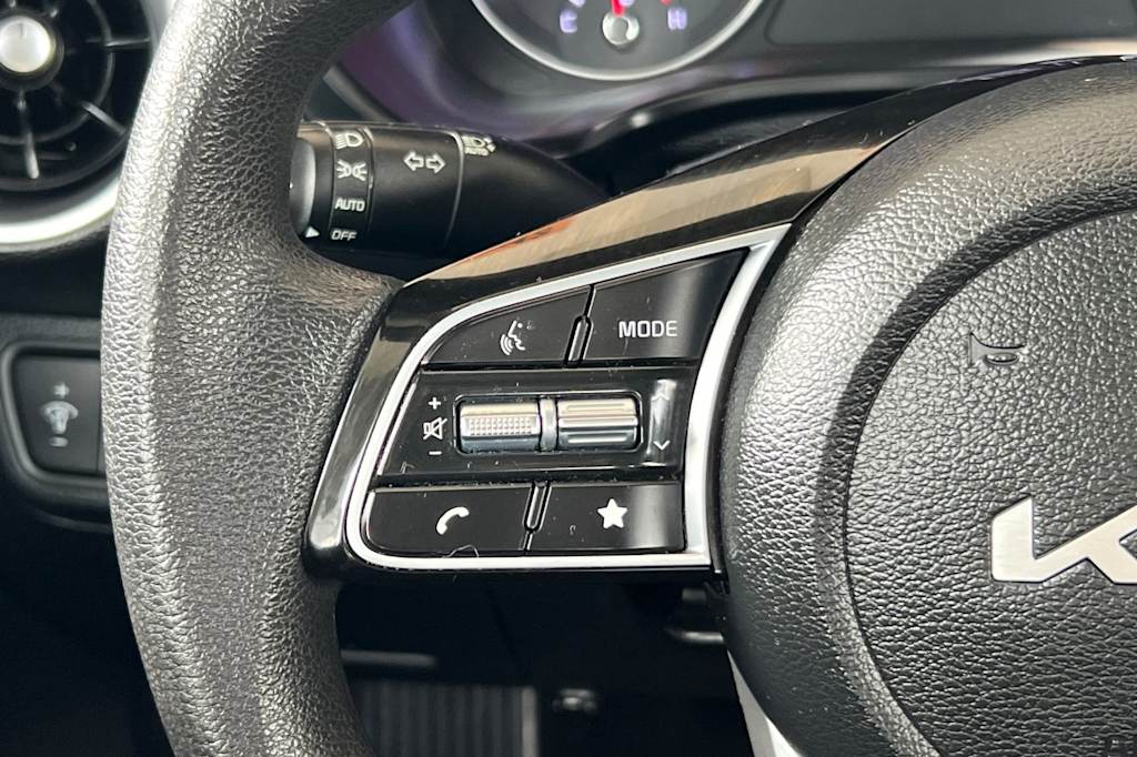 Thumbnail: 2023 Kia Forte - 26