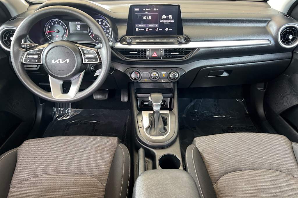 Thumbnail: 2023 Kia Forte - 2