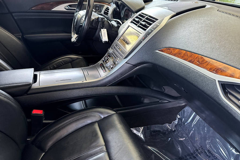 Thumbnail: 2019 Lincoln MKZ - 11