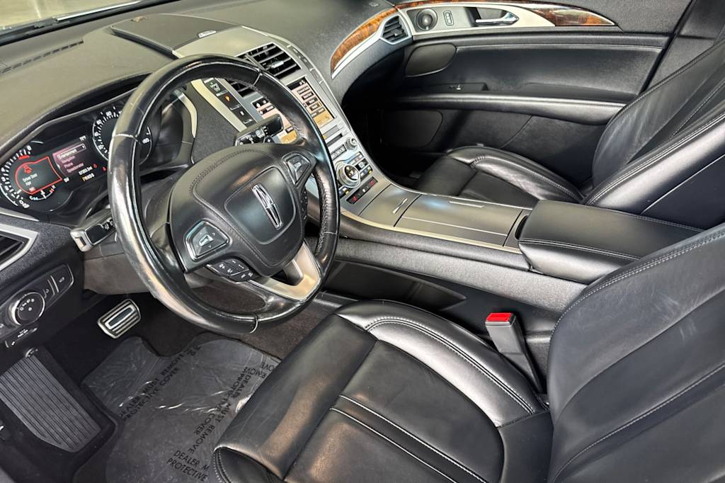 Thumbnail: 2019 Lincoln MKZ - 9