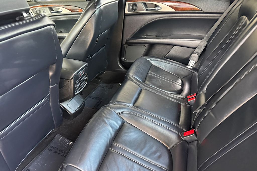 Thumbnail: 2019 Lincoln MKZ - 10
