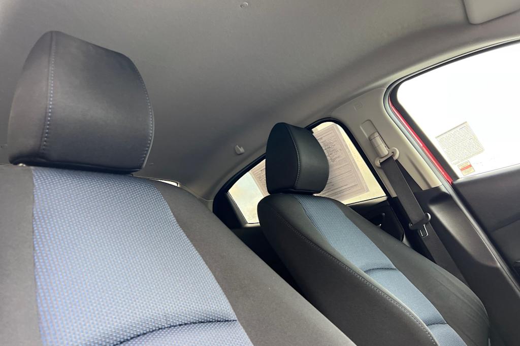 2017 Toyota Yaris iA Base 9