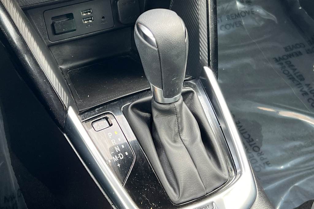 2017 Toyota Yaris iA Base 14