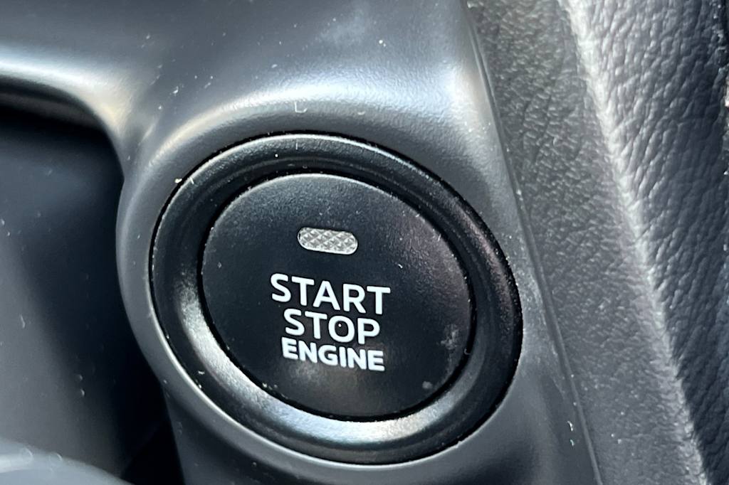 Thumbnail: 2018 Toyota Yaris iA - 26
