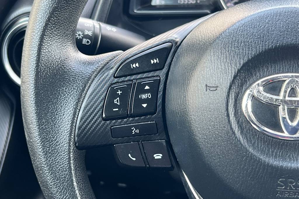 Thumbnail: 2018 Toyota Yaris iA - 28
