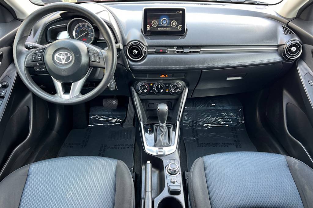 Thumbnail: 2018 Toyota Yaris iA - 2