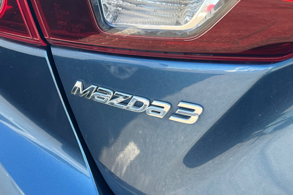 Thumbnail: 2017 Mazda Mazda3 - 5