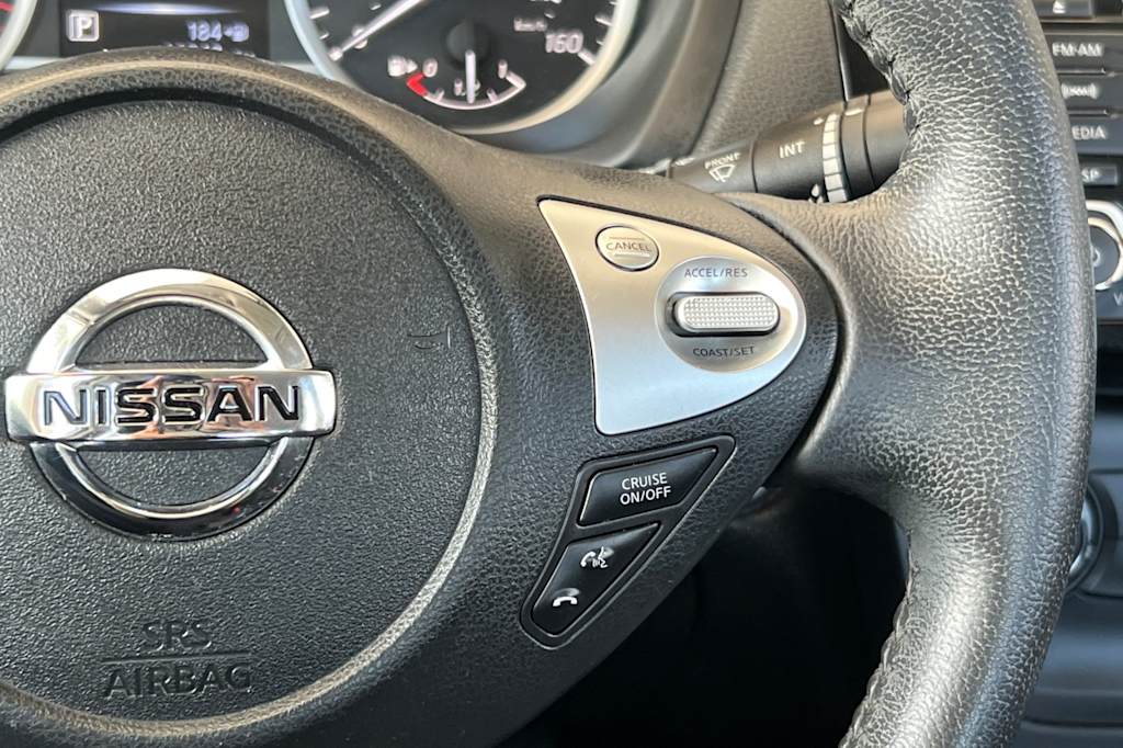 Thumbnail: 2017 Nissan Sentra - 28
