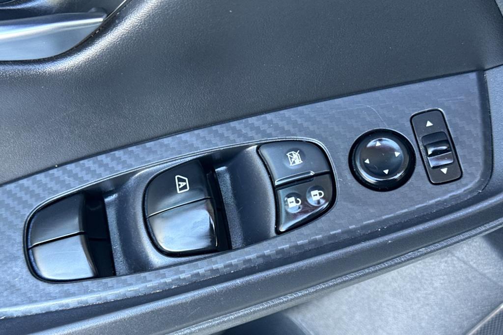 Thumbnail: 2021 Nissan Sentra - 22