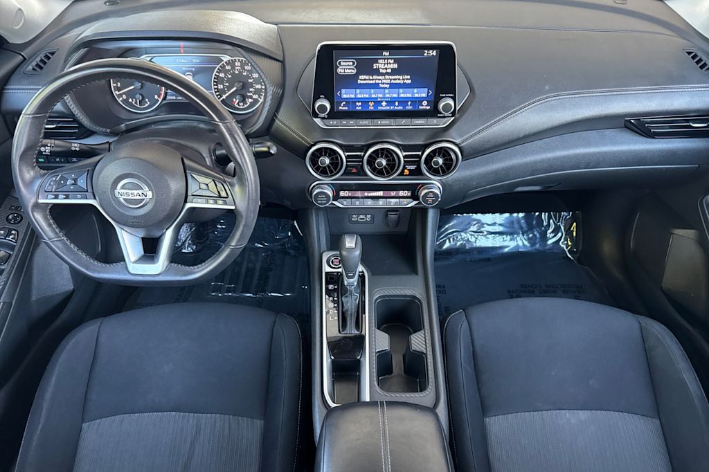 Thumbnail: 2021 Nissan Sentra - 2