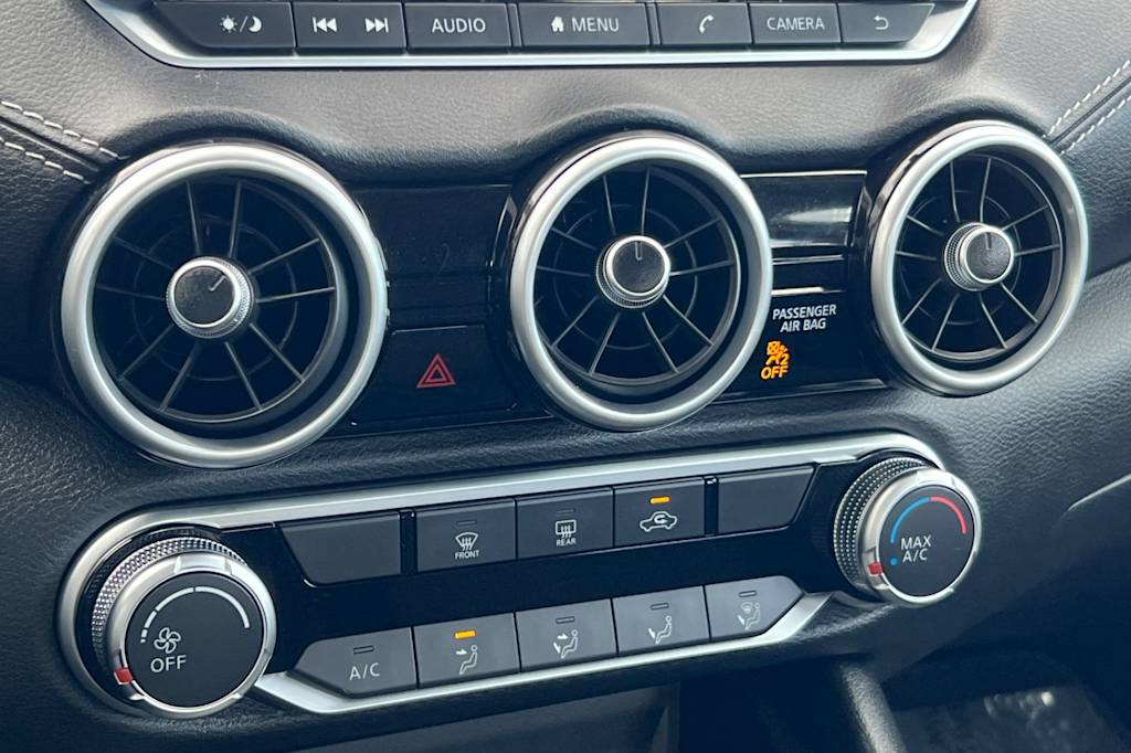 Thumbnail: 2025 Nissan Sentra - 24