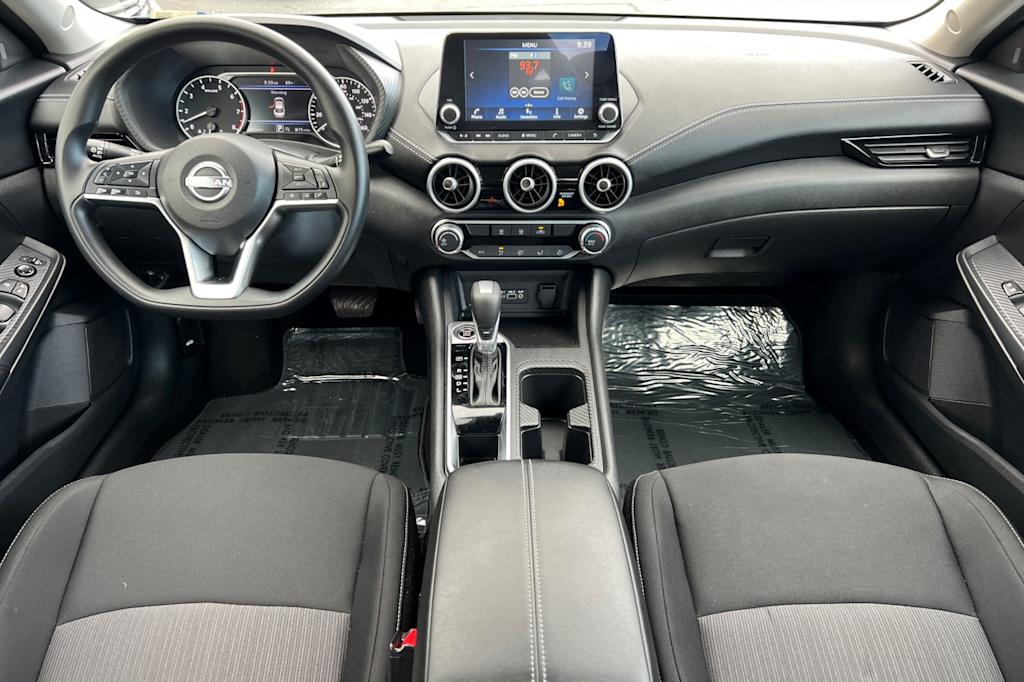 Thumbnail: 2025 Nissan Sentra - 2