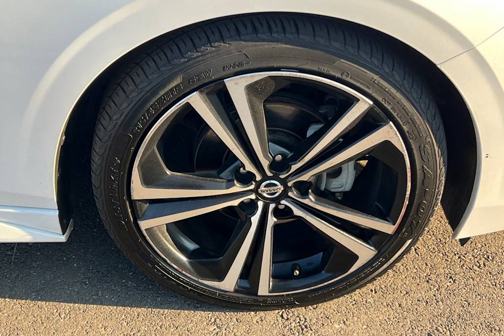 Thumbnail: 2021 Nissan Sentra - 6