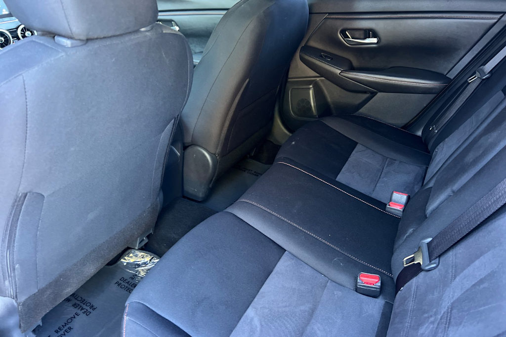 Thumbnail: 2024 Nissan Sentra - 10