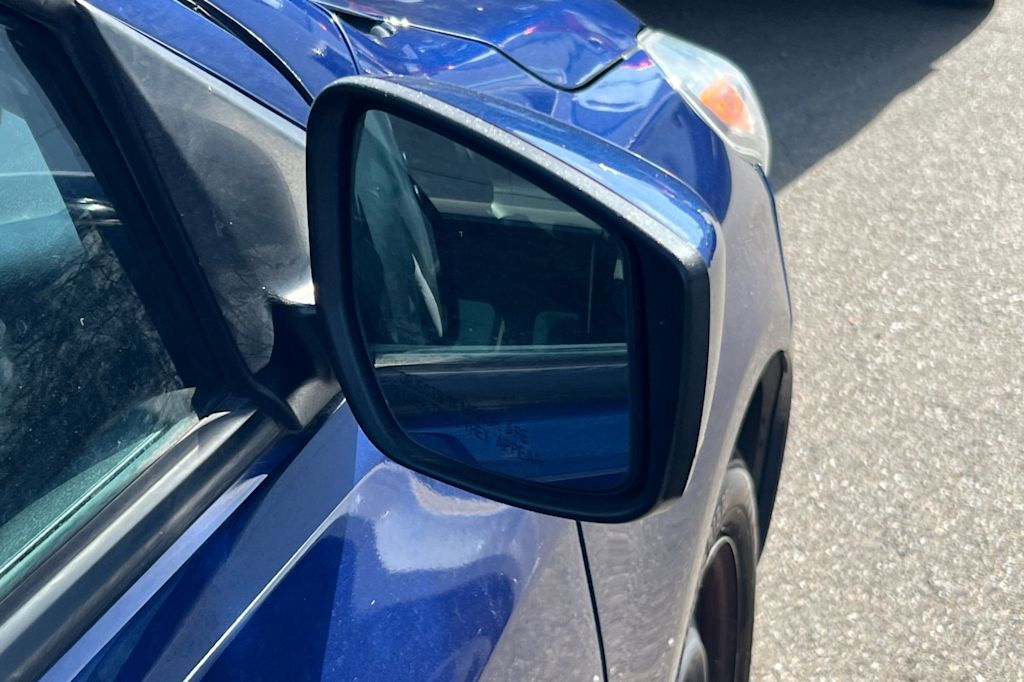 Thumbnail: 2018 Nissan Versa - 17