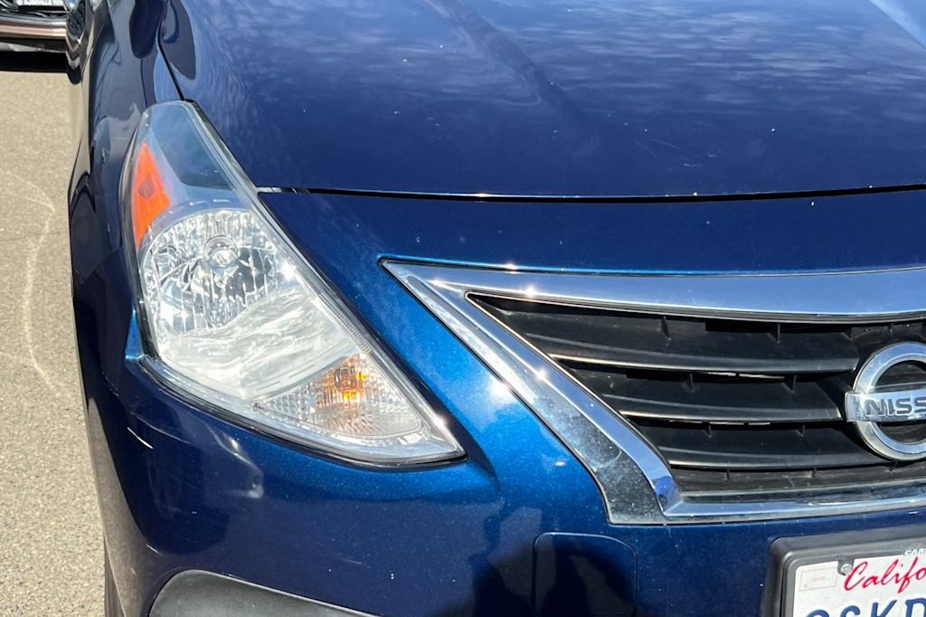 Thumbnail: 2018 Nissan Versa - 15