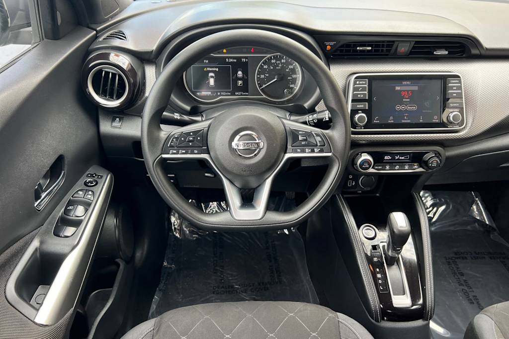 Thumbnail: 2019 Nissan Kicks - 11