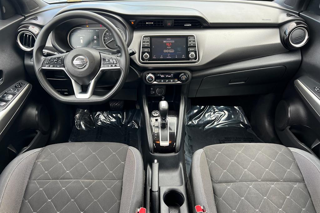 Thumbnail: 2019 Nissan Kicks - 2