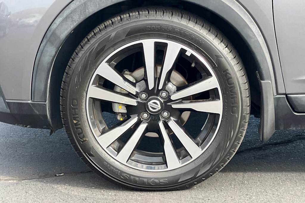 Thumbnail: 2019 Nissan Kicks - 7