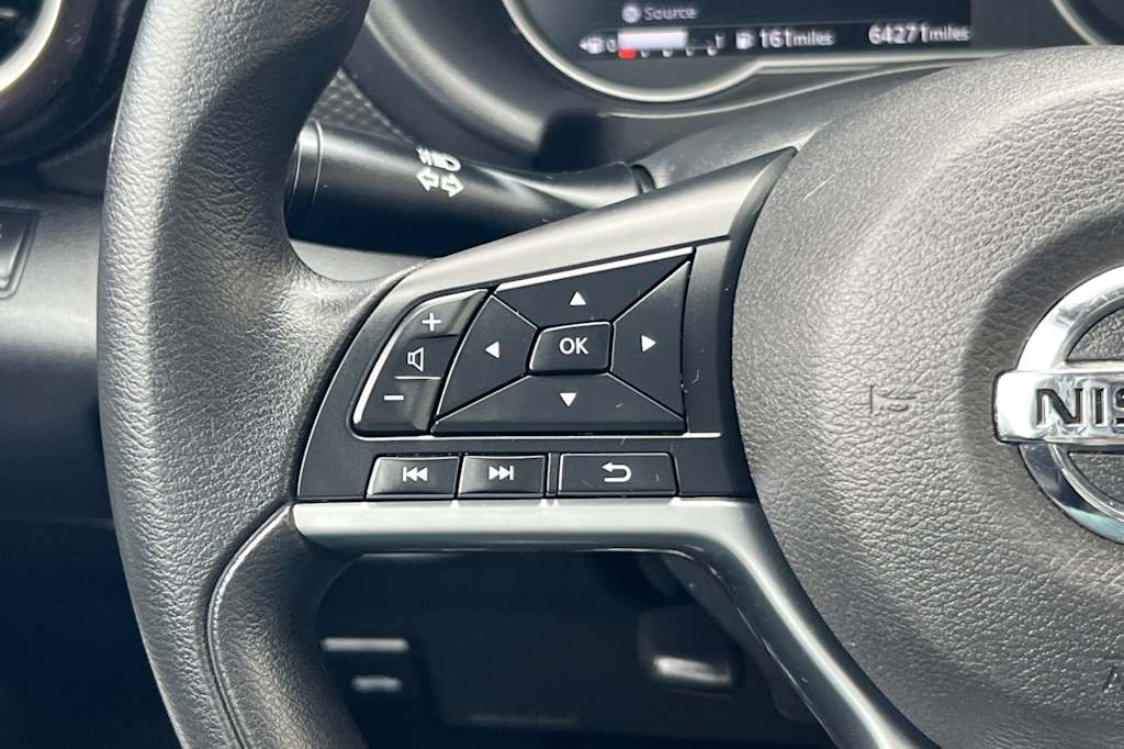 Thumbnail: 2019 Nissan Kicks - 27