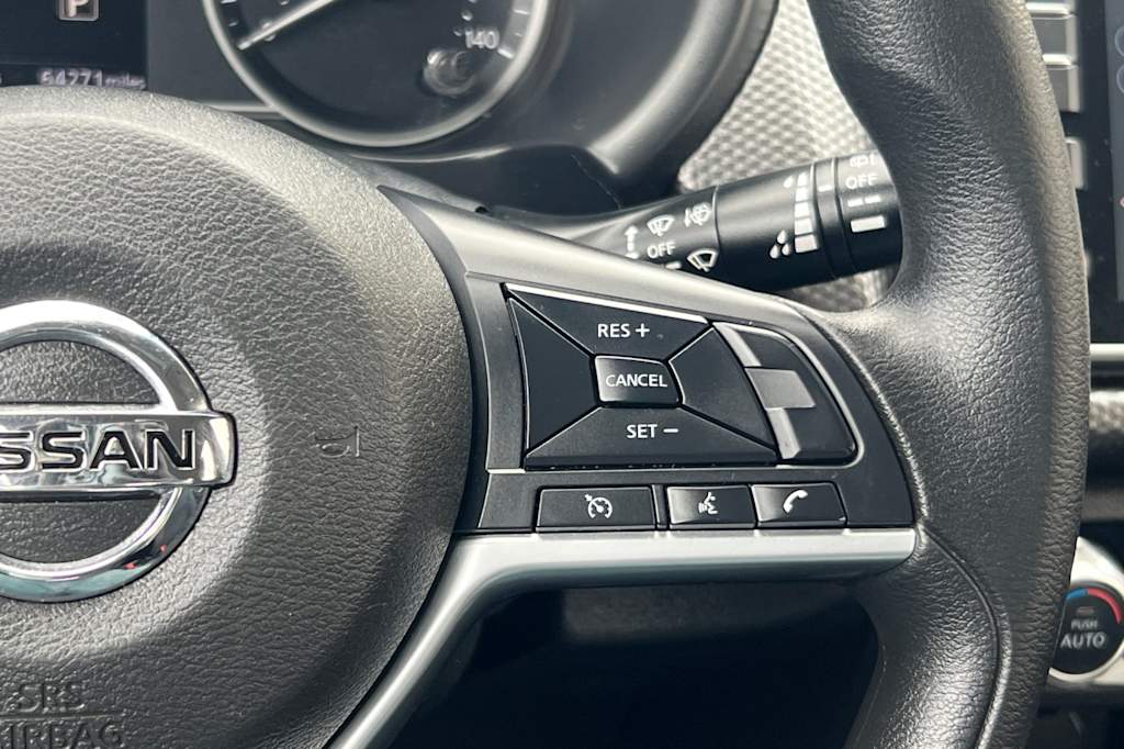 Thumbnail: 2019 Nissan Kicks - 28