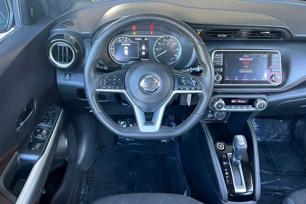 2018 Nissan Kicks SR 10
