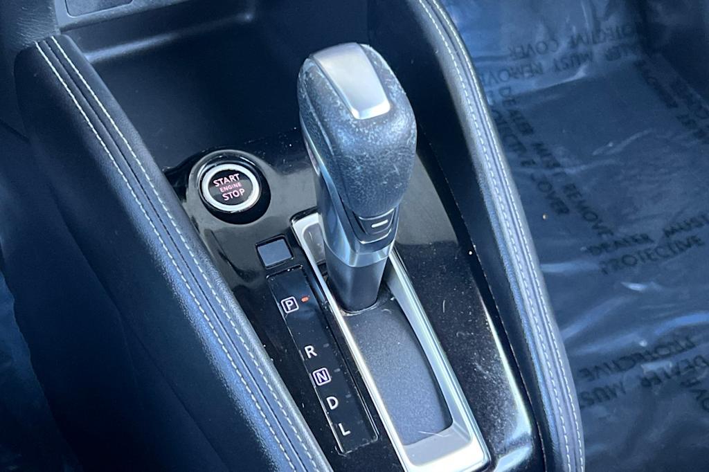 2018 Nissan Kicks SR 13