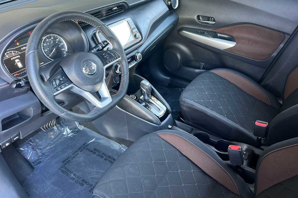 2018 Nissan Kicks SR 8