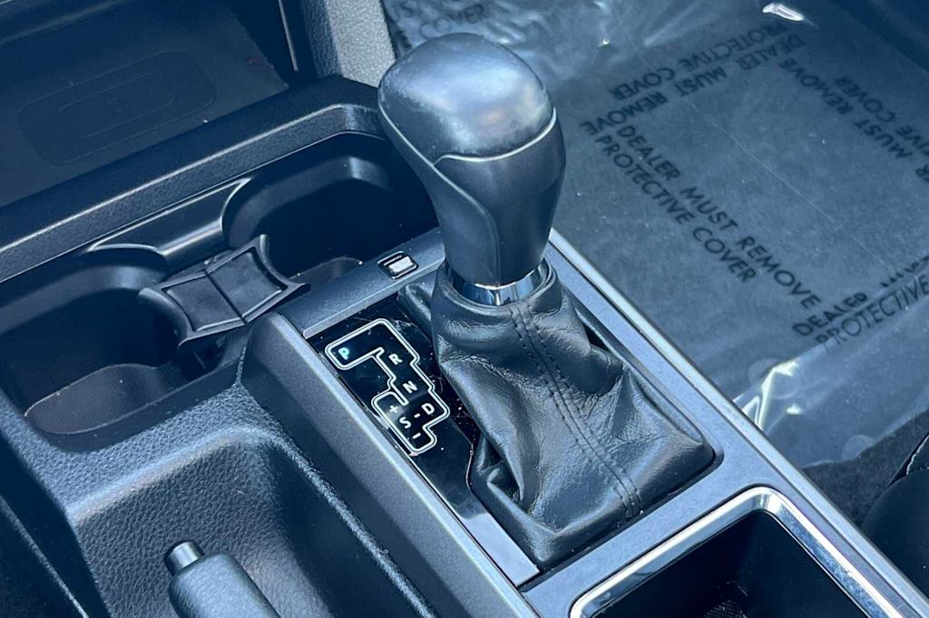 2019 Toyota Tacoma TRD Off-Road 13
