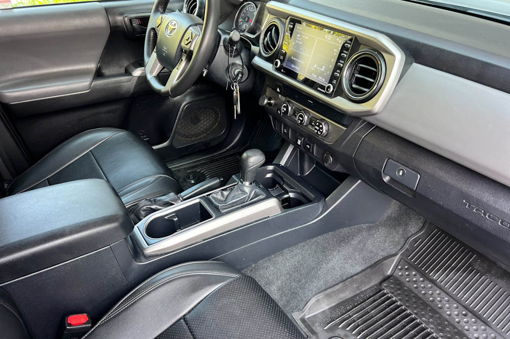 Thumbnail: 2020 Toyota Tacoma - 13