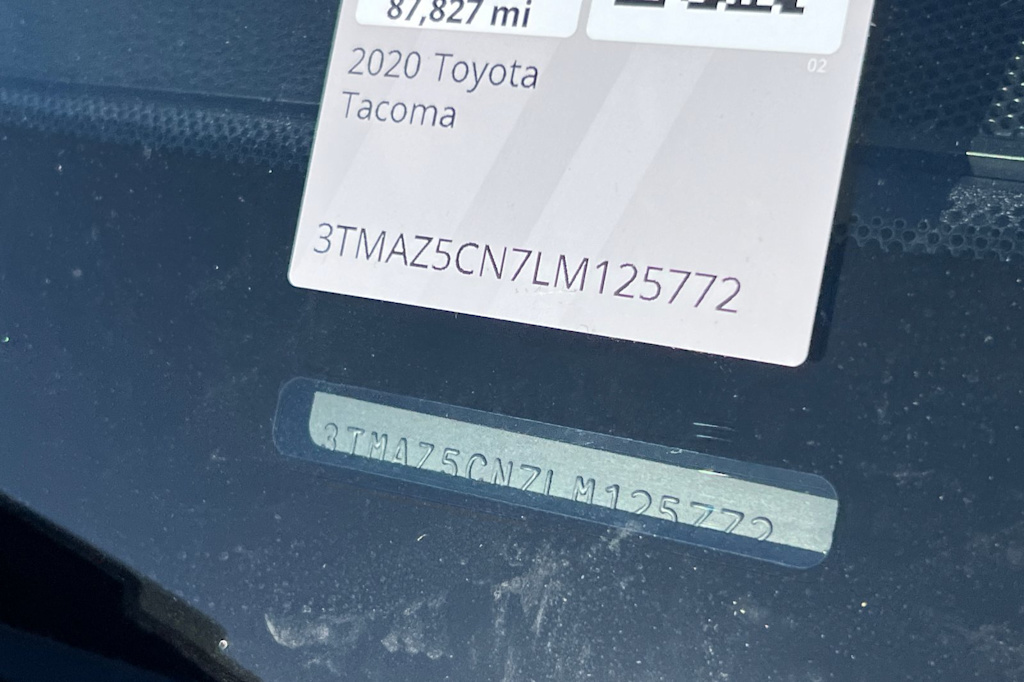 Thumbnail: 2020 Toyota Tacoma - 7