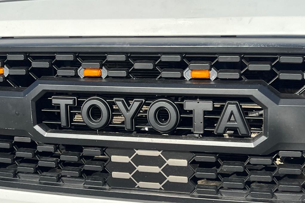 Thumbnail: 2020 Toyota Tacoma - 5